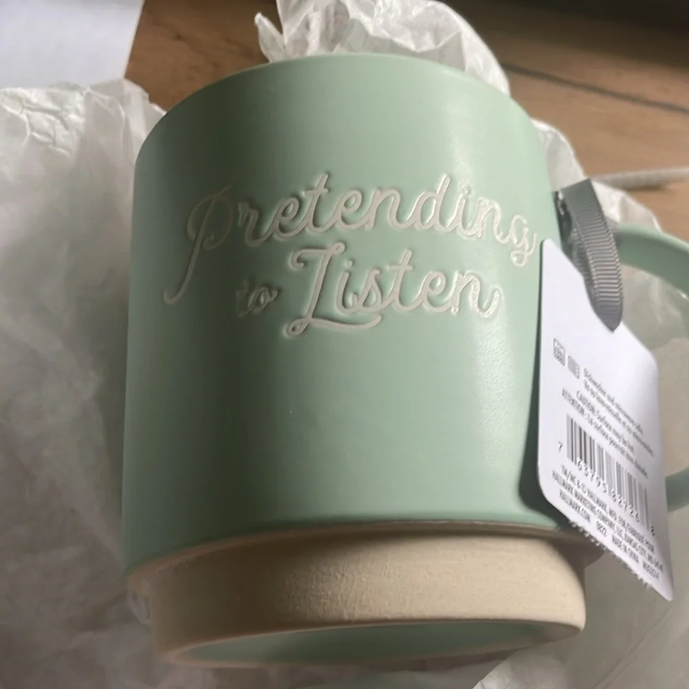 “Pretending to Listen” Mug NWT - Picture 7 of 7